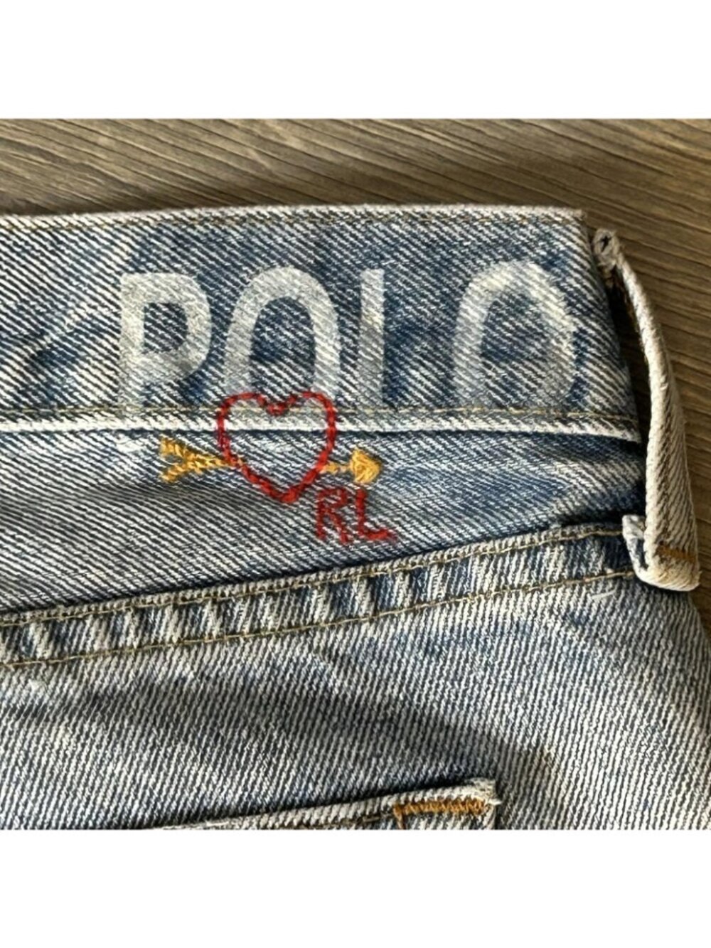 Polo Ralph Lauren Jeans Womens 29R Fits 32 Blue Light Wash Mom Distressed Heart - Picture 3 of 16